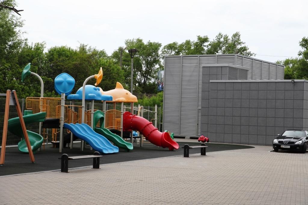 Apartments Raisy Okipnoi Kyiv Exterior photo